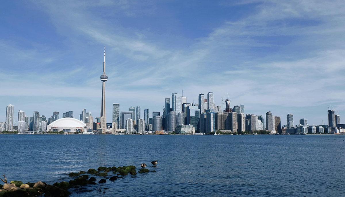 5 Scenic Road Trips Perfect for Van Rentals in Ontario