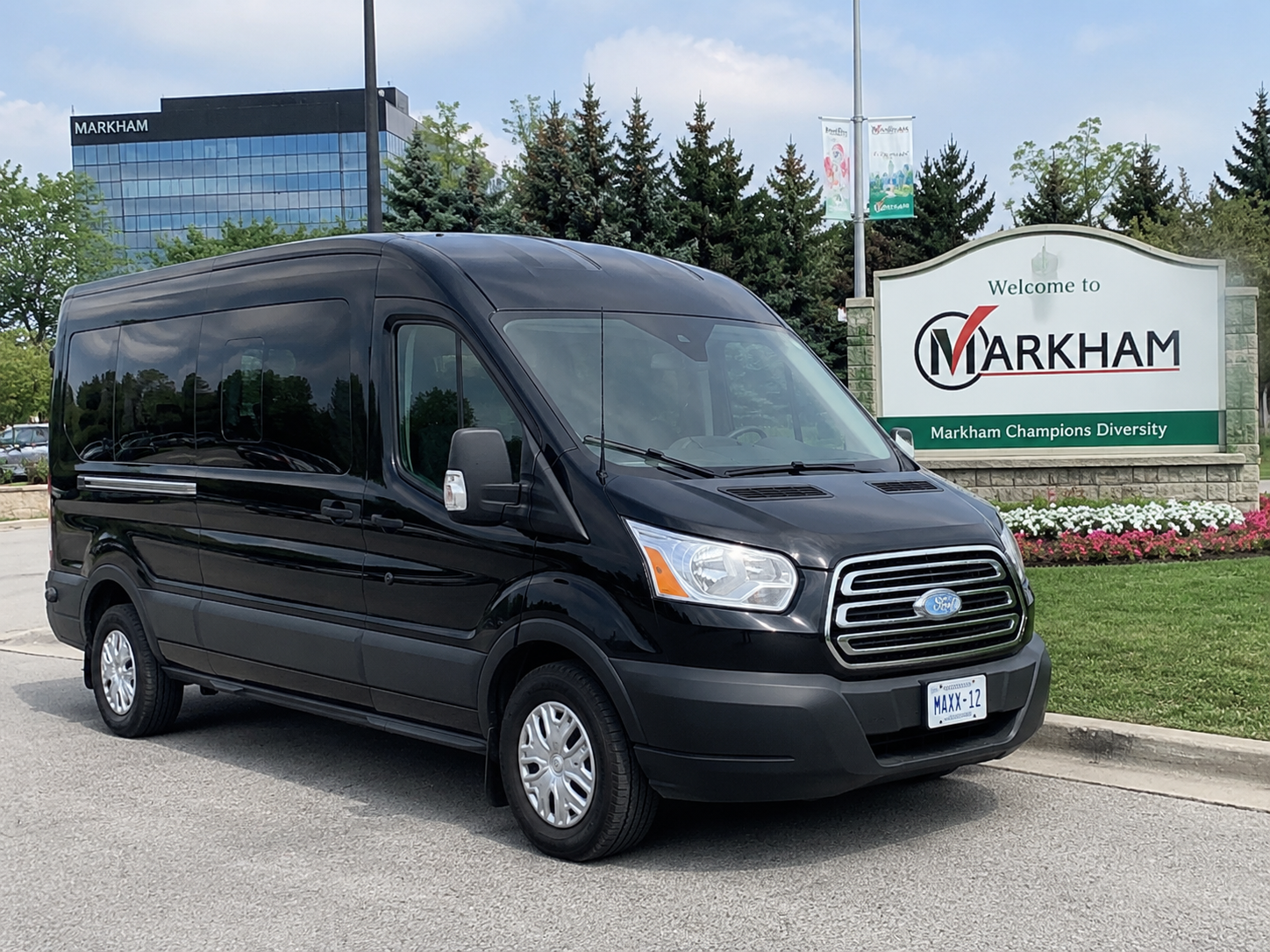 12 passenger van rental
